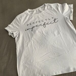 Women’s tee